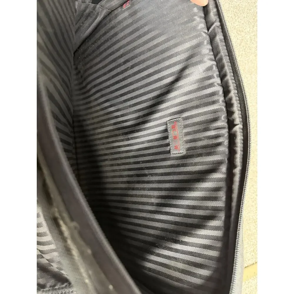 Tumi Ballistic Breifcase Soft Case Black 18